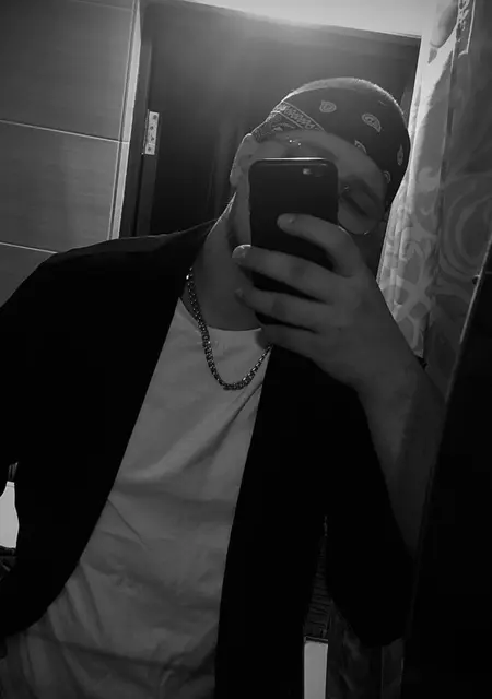 Макс из Ессентуков, ищу на сайте совместные путешествия