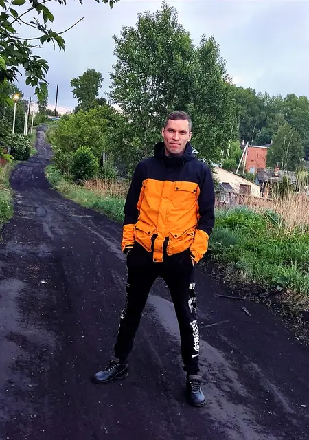 Тимур из Анжеро-Судженска, мне 34, познакомлюсь без обязательств