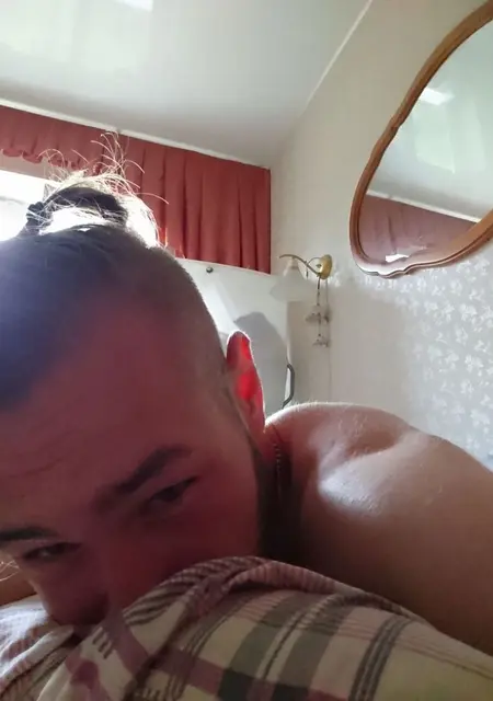 Я Сава, 30, из Миасса, ищу знакомства без обязательств