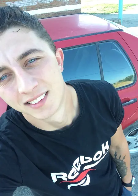 Я Влад, 27, знакомлюсь на одну ночь в Темрюке