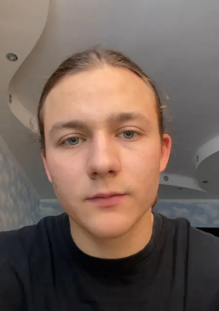 Я Роман, 19, знакомлюсь для дружбы в Пушкине