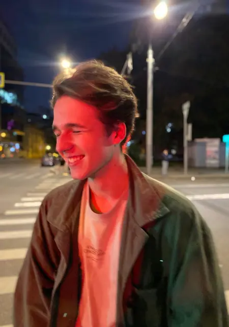 Савва из Иванова, ищу на сайте знакомства без обязательств