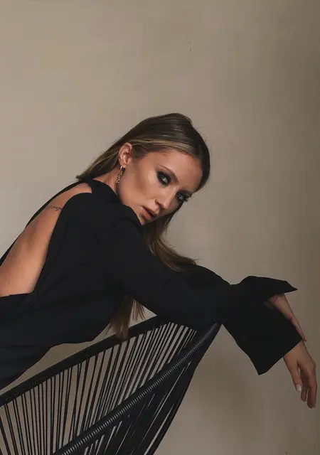 Я Kara, 34, из Москвы, ищу знакомство для совместных путешествий