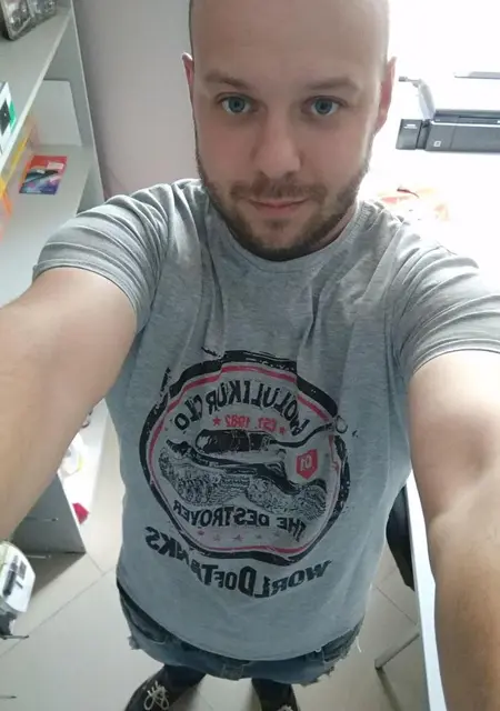 Я Владимир, 36, знакомлюсь на одну ночь в Домодедове