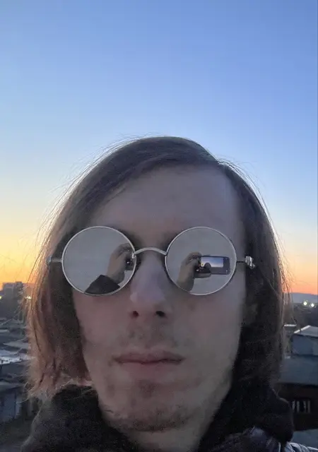 Константин из Назарова, ищу на сайте знакомства на одну ночь