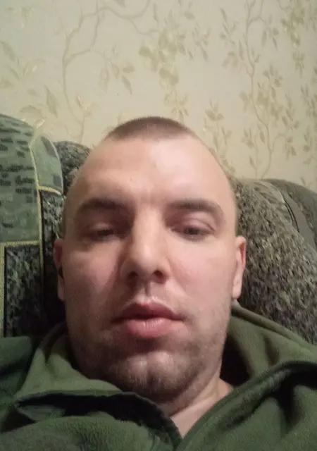 Я Влад, 29 років з Кривого Рогу, шукаю знайомство для приємного проведення часу