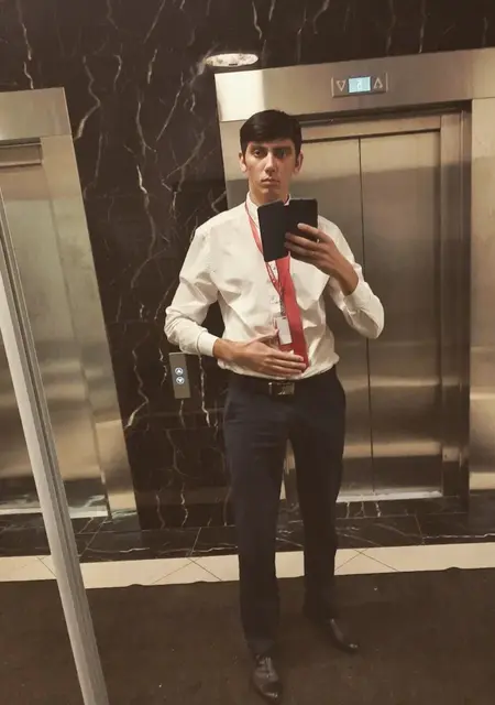 Юрий из Соснового Бора, мне 33, познакомлюсь на одну ночь