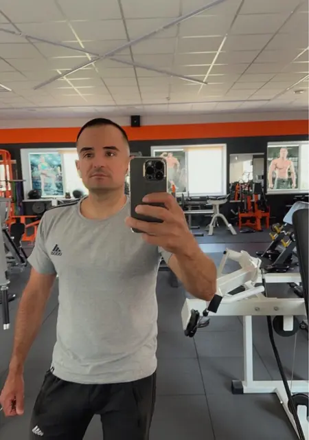 Я Дмитрий, 30, из Тихорецка, ищу знакомство для общения