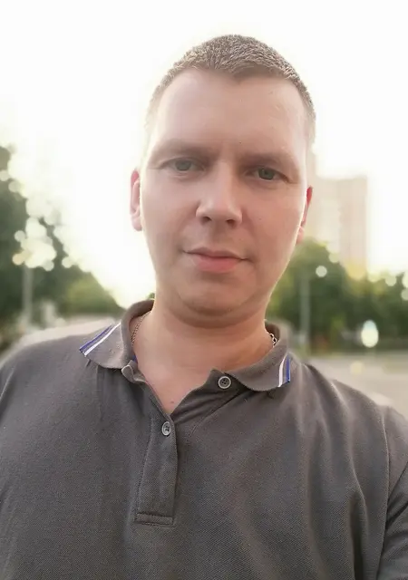 Никита из Киришей, мне 33, познакомлюсь для приятного времяпровождения