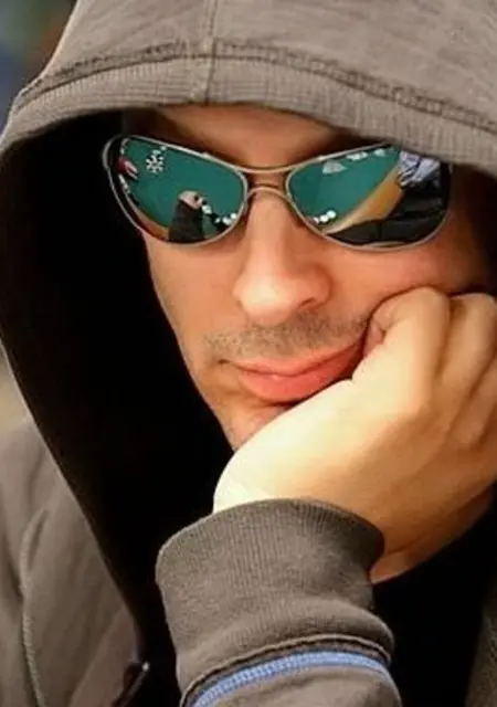 Михаил из Дзержинска, ищу на сайте знакомства без обязательств