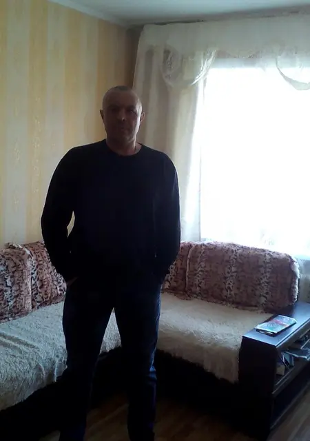 Dgekson из Артема, ищу на сайте знакомства на одну ночь