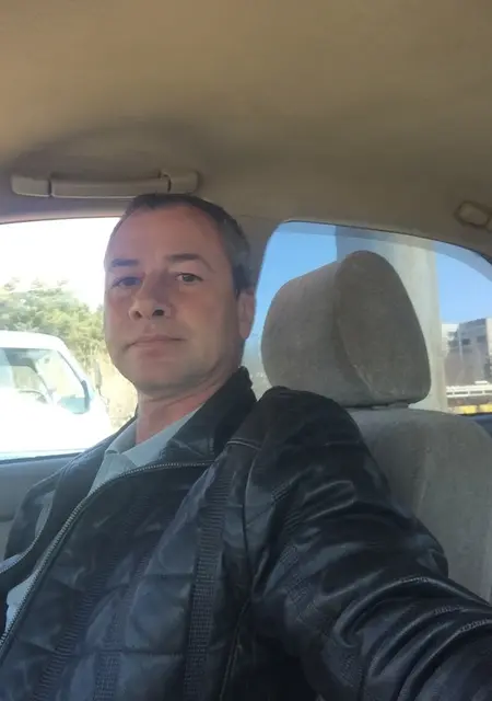 Дмитрий из Ангарска, ищу на сайте знакомства без обязательств