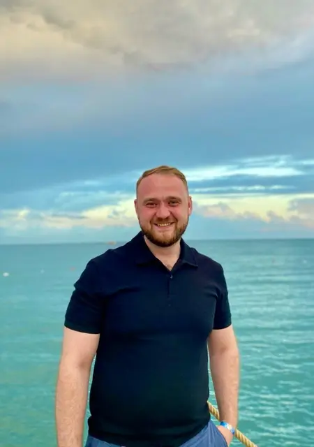 Евгений из Раменского, мне 29, познакомлюсь без обязательств