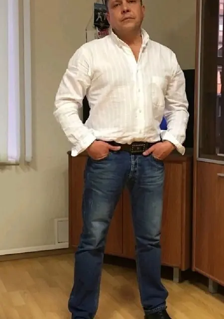 Марат из Твери, мне 54, познакомлюсь для постоянных отношений