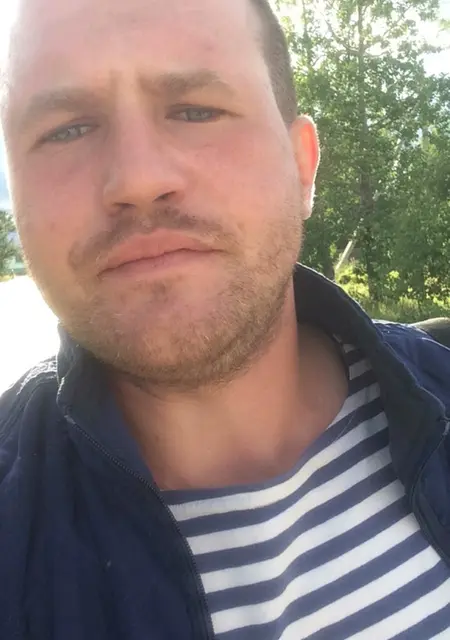 Kirill из Ноябрьска, мне 37, познакомлюсь на одну ночь