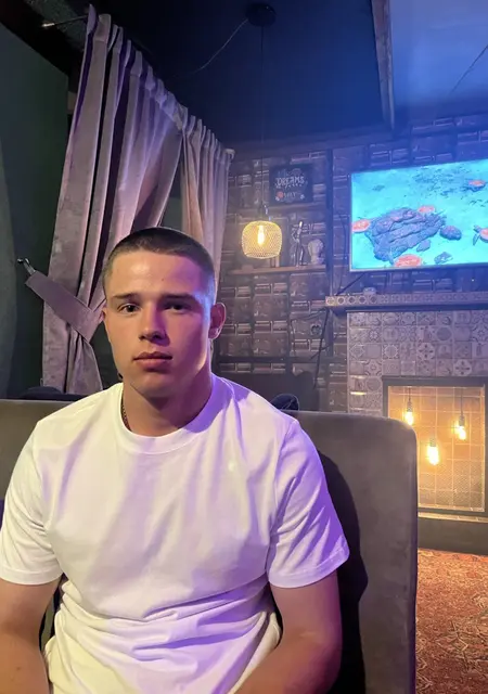 Янн из Краснодара, мне 22, познакомлюсь без обязательств