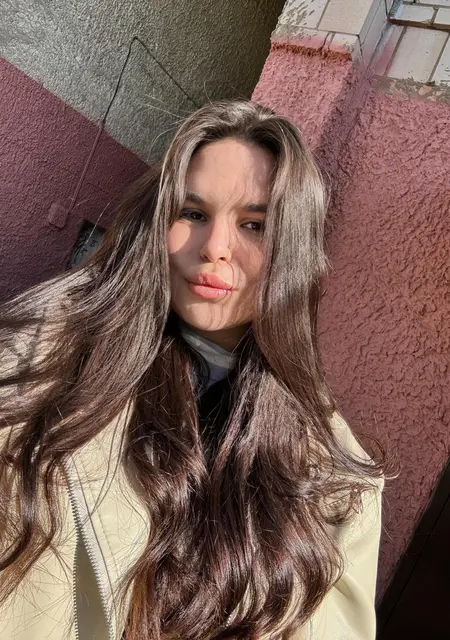 Софья из Кирова, мне 22, познакомлюсь для общения