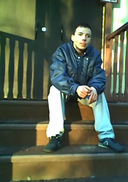 Я Андрей, 40, из Северодвинска, ищу знакомства на одну ночь