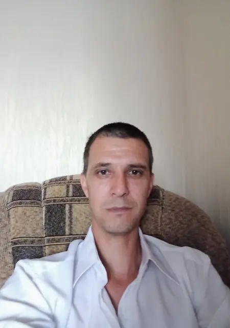 Я Дмитрий, 44, знакомлюсь на одну ночь в Дзержинске