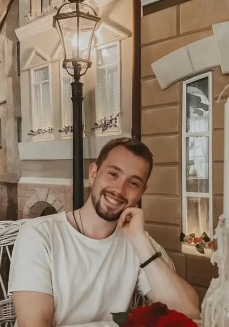 Artur из Москвы, мне 31, познакомлюсь на одну ночь