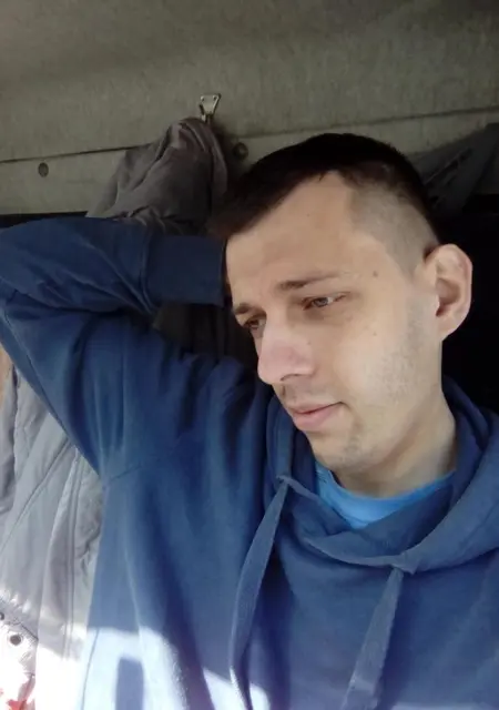 Алексей из Зеленограда, мне 38, познакомлюсь на одну ночь