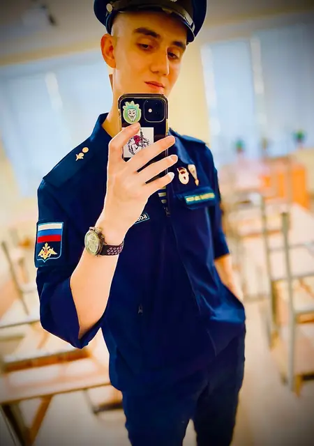 Матвей из Владимира, мне 21, познакомлюсь на одну ночь