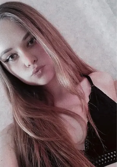 Вика из Вышнего Волочка, мне 22, познакомлюсь для общения