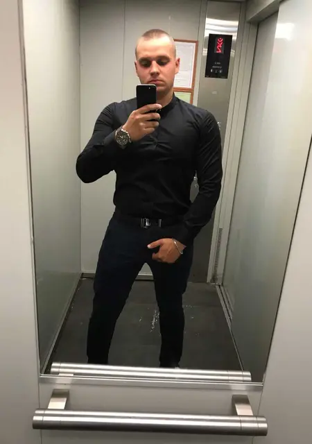 Михаил из Екатеринбурга, мне 29, познакомлюсь без обязательств