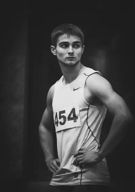 Захар из Барнаула, мне 28, познакомлюсь на одну ночь