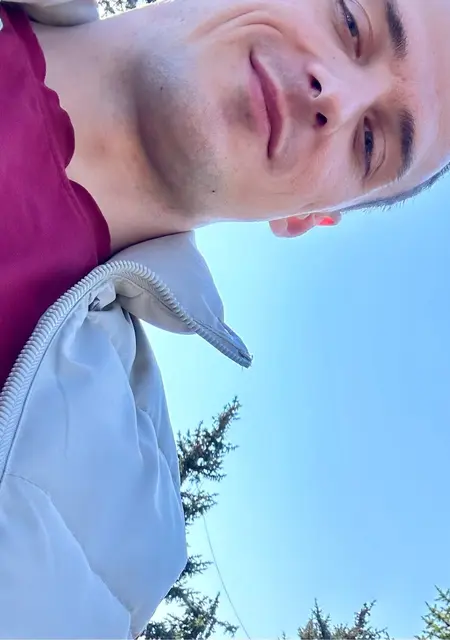 Владислав из Бузулука, мне 28, познакомлюсь на одну ночь