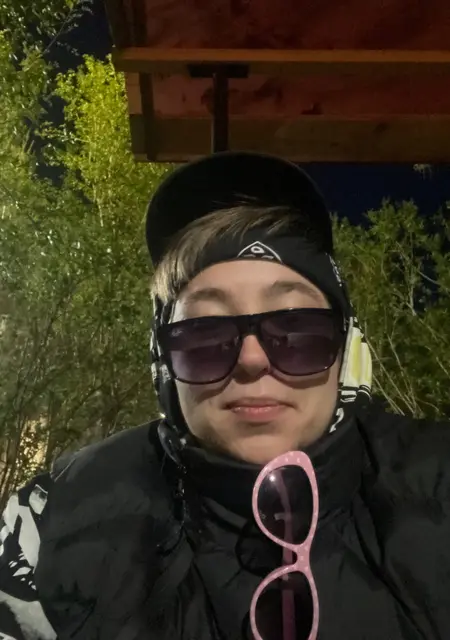 Maiki из Абакана, мне 19, познакомлюсь для открытые отношения