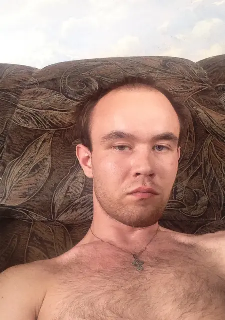 Алекс из Димитровграда, мне 27, познакомлюсь для совместных путешествий