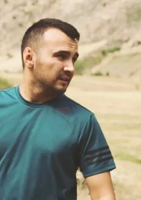 Али из Нижневартовска, ищу на сайте знакомства на одну ночь