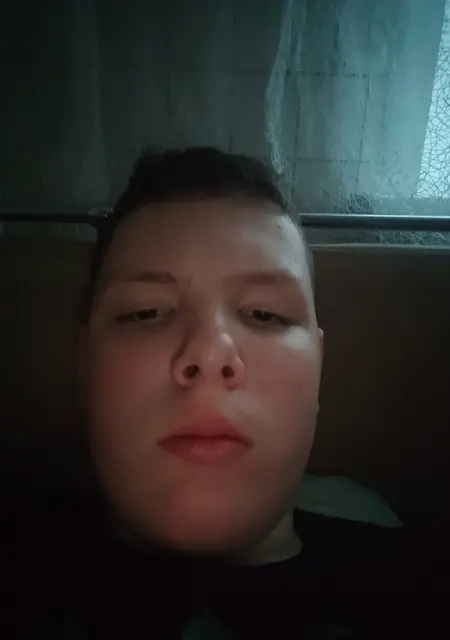 Я Никита, 19, из Липецка, ищу знакомство для вирта