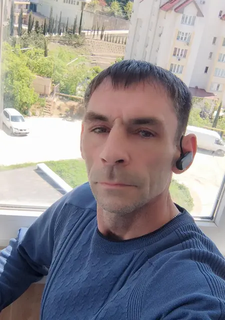 Александр из Алушты, ищу на сайте знакомства без обязательств