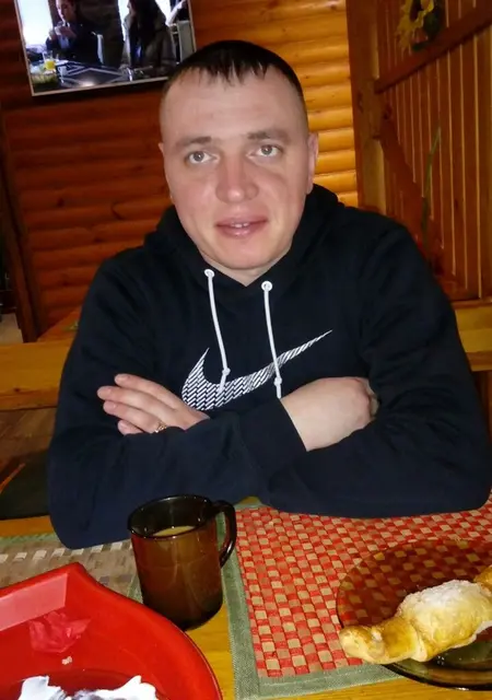 Антон из Нефтеюганска, мне 36, познакомлюсь для вирта