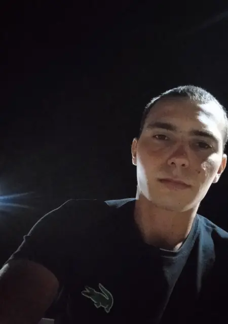 Я Sasha, 24, знакомлюсь без обязательств в Гиагинской