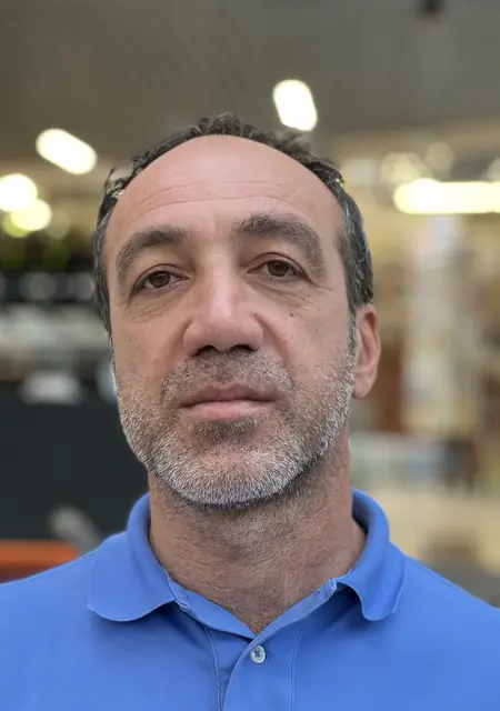 Денис из Киева, ищу на сайте знакомства на одну ночь