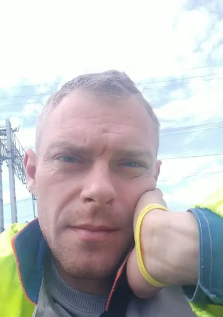 Александр из Омска, ищу на сайте знакомства без обязательств