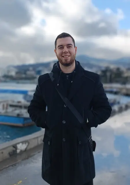 Я Никита, 27, из Ялты, ищу знакомства без обязательств