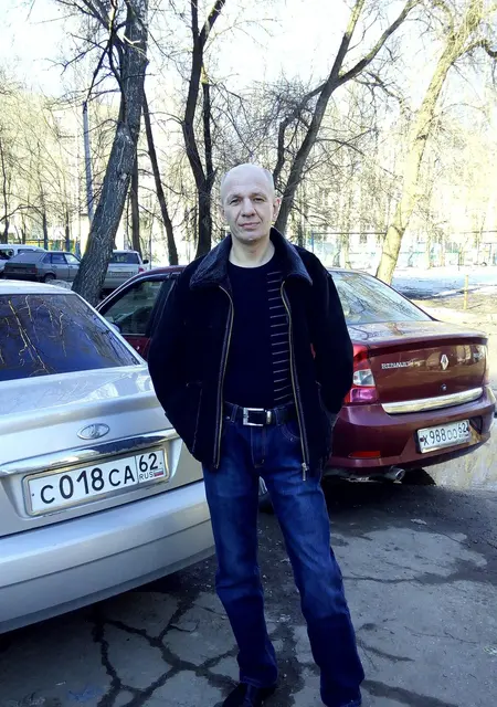 Дмитрий из Рязани, мне 51, познакомлюсь на одну ночь