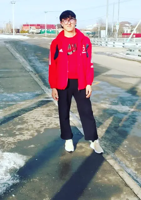 Я Карим, 23, знакомлюсь на одну ночь в Свободном