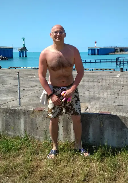 Я Андрей, 48, знакомлюсь без обязательств в Первоуральске