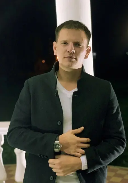 Артем из Каменска, мне 27, познакомлюсь для дружбы