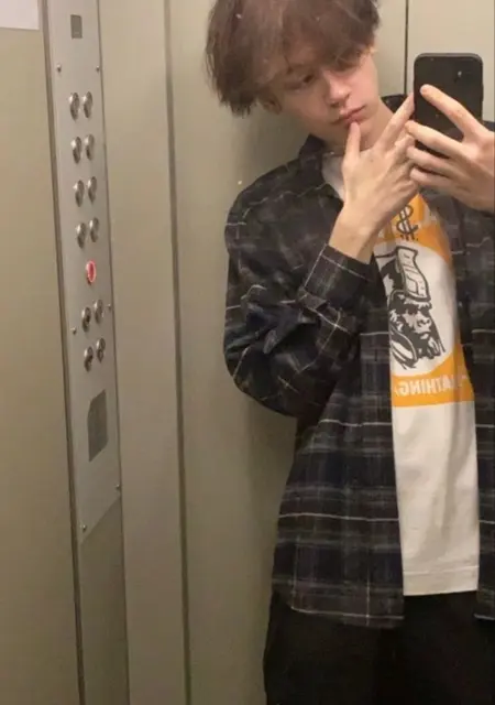 Максим из Комсомольска-на-Амуре, мне 20, познакомлюсь на одну ночь