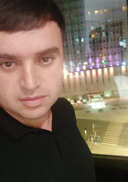 Idris из Гомеля, мне 37, познакомлюсь на одну ночь