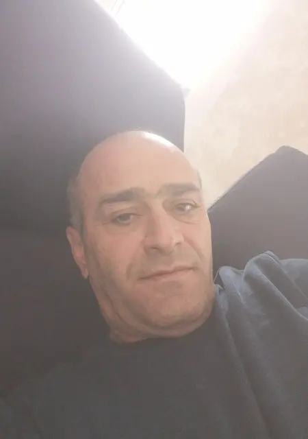 Армен из Барнаула, мне 53, познакомлюсь без обязательств