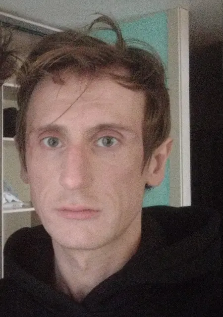 Олег из Кимр, ищу на сайте постоянные отношения