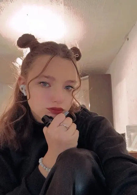 Daria из Челябинска, ищу на сайте знакомства на одну ночь