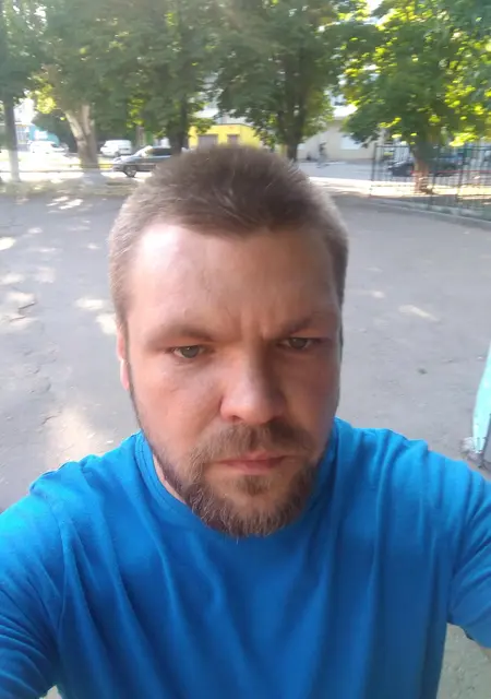 Алекс из Кропивницкого, ищу на сайте знакомства на одну ночь